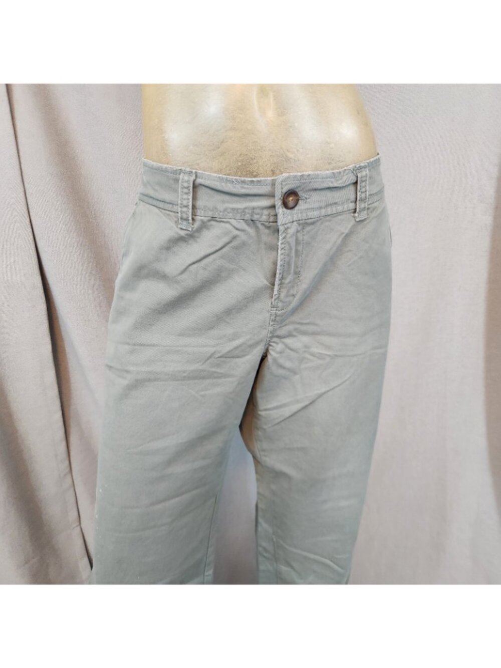 Old Navy Olive Green Distressed Straight Leg Pants Slacks Siz 14 LARGE 36 Wx31 I - Picture 2 of 11